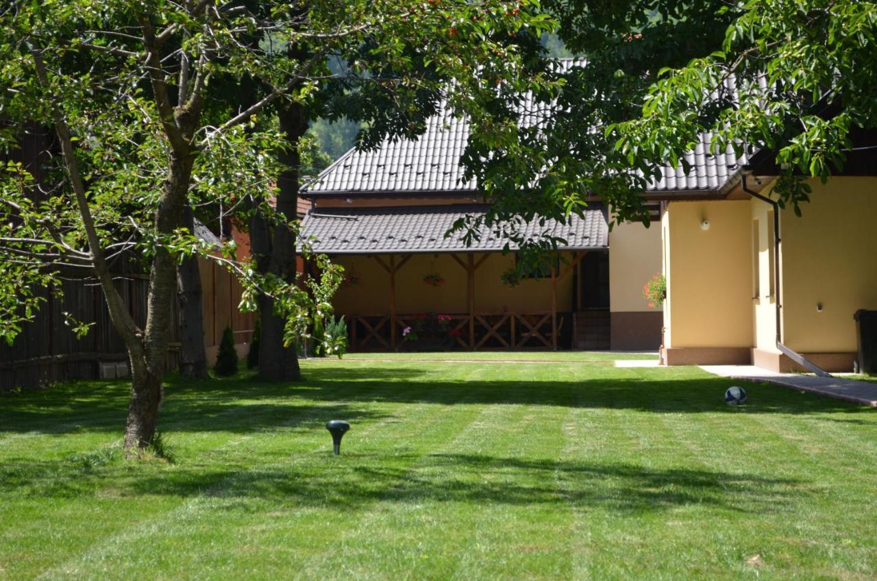 Villa Casa Pricas Moieciu de Jos Exterior foto