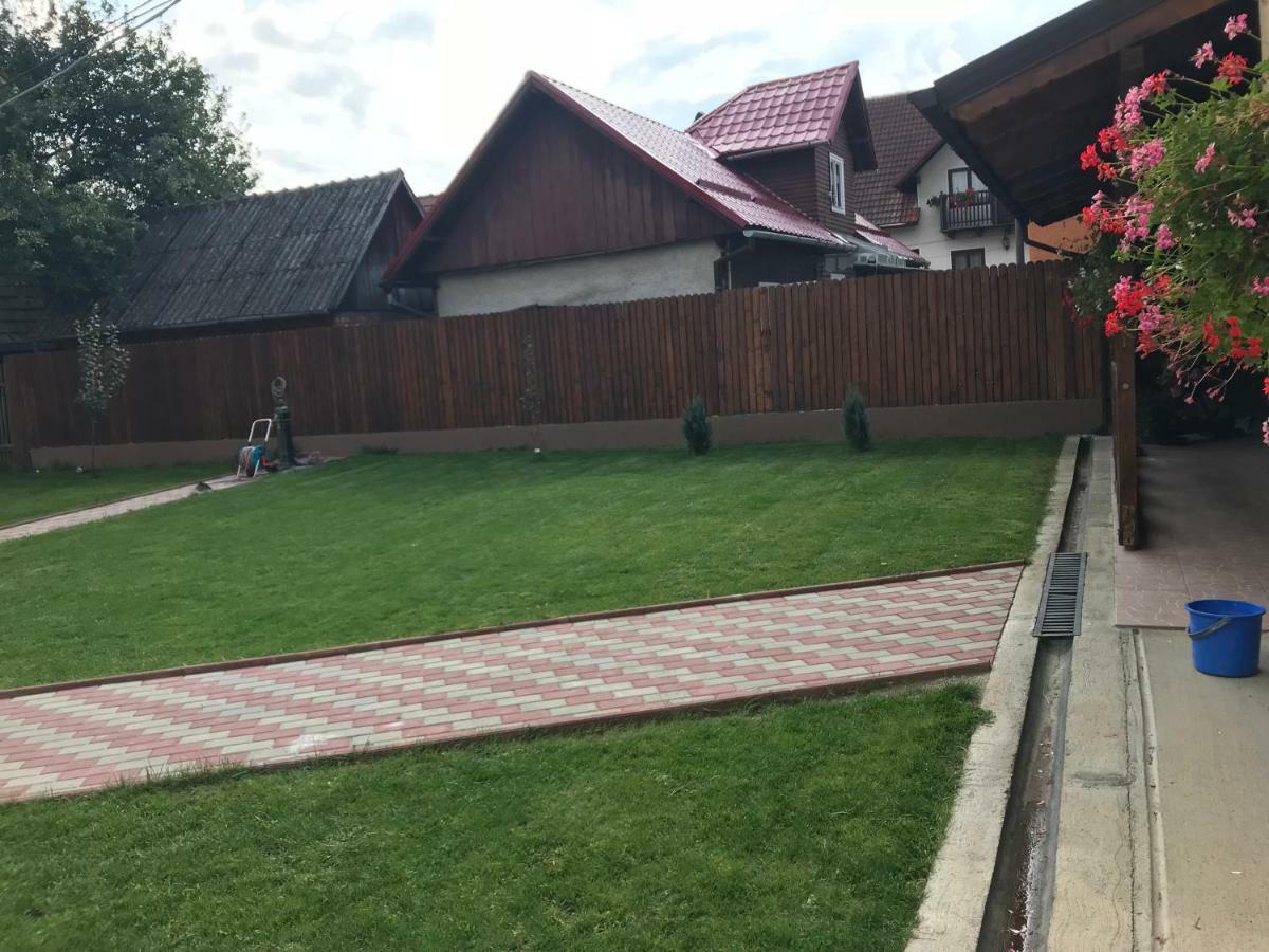Villa Casa Pricas Moieciu de Jos Exterior foto